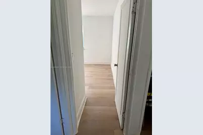 413 NW 63rd St, Miami, FL 33150 - Photo 41