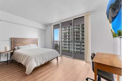 1750 N Bayshore Dr #1407, Miami, FL 33132 - Photo 13