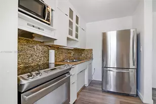 2400 NE 9th St, Fort Lauderdale, FL 33304 - Photo 5