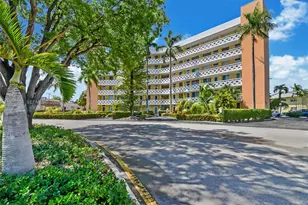 2400 NE 9th St, Fort Lauderdale, FL 33304 - Photo 1