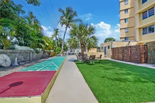 2400 NE 9th St, Fort Lauderdale, FL 33304 - Photo 11