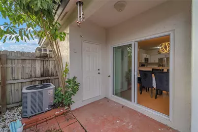 2218 SE 26th Ln #2218, Homestead, FL 33035 - Photo 21