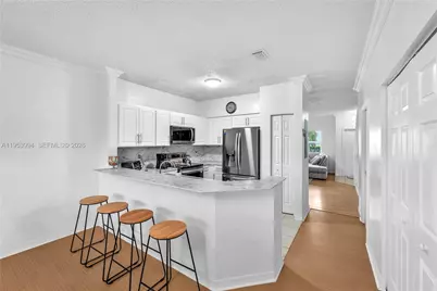 2218 SE 26th Ln #2218, Homestead, FL 33035 - Photo 9