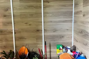 5985 Del Lago Cir, Sunrise, FL 33313 - Photo 15