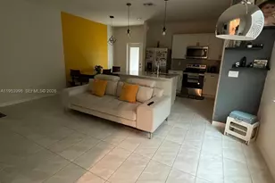 3235 N Watercress Dr, Lauderdale Lakes, FL 33311 - Photo 3