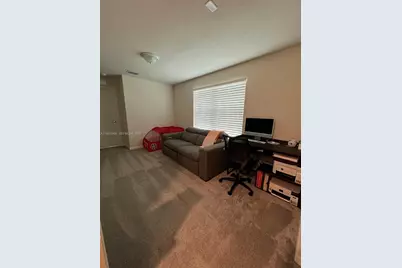 3235 N Watercress Dr, Lauderdale Lakes, FL 33311 - Photo 19