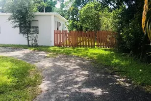 4548 SW 33rd Ave, Dania Beach, FL 33312 - Photo 1