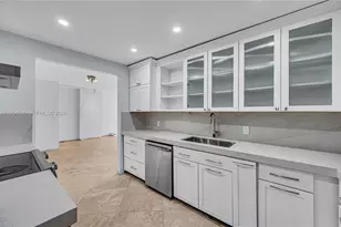 11 Island Ave, Miami Beach, FL 33139 - Photo 3