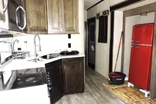 849 NW 12th St, Homestead, FL 33030 - Photo 9