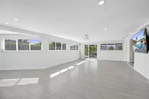 2724 NE 10th St, Pompano Beach, FL 33062 - Photo 13