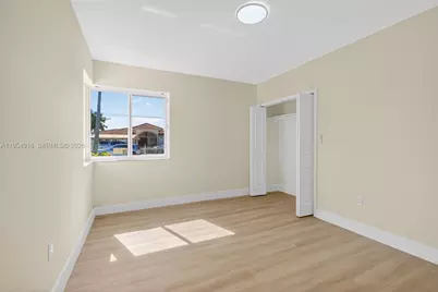 1721 S Treasure Dr, North Bay Village, FL 33141 - Photo 29