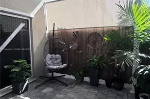 326 NE 5th Pl, Florida City, FL 33034 - Photo 31