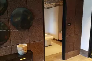 121 NE 34th St, Miami, FL 33137 - Photo 13