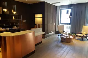 121 NE 34th St, Miami, FL 33137 - Photo 15