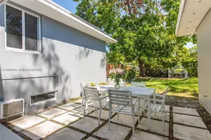 11515 NE 12th Ave, Miami, FL 33161 - Photo 3