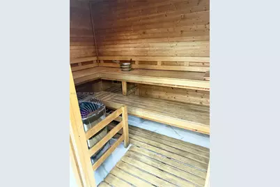 601 NE 36th St #1112, Miami, FL 33137 - Photo 31