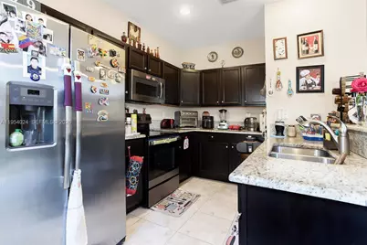 17149 SW 94th St, Miami, FL 33196 - Photo 11