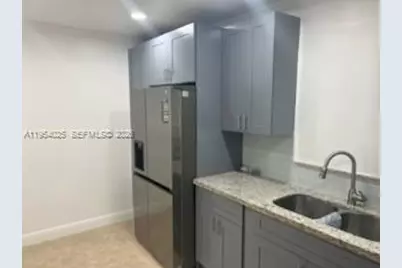 1680 NE 5 St, Homestead, FL 33033 - Photo 3
