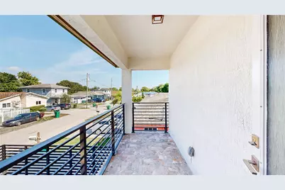 1886 NW 68th St, Miami, FL 33147 - Photo 35