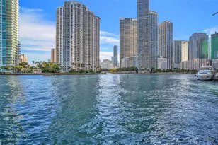 325 S Biscayne Blvd, Miami, FL 33131 - Photo 33