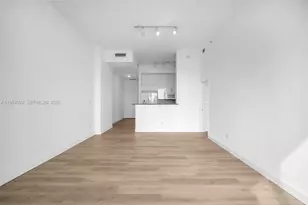 325 S Biscayne Blvd, Miami, FL 33131 - Photo 67