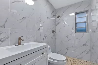 2399 SW 26th Ln, Miami, FL 33133 - Photo 25