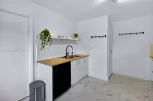 2399 SW 26th Ln, Miami, FL 33133 - Photo 15