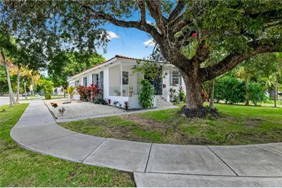 2399 SW 26th Ln, Miami, FL 33133 - Photo 35
