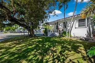 2399 SW 26th Ln, Miami, FL 33133 - Photo 37