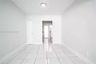 8340 Byron Ave, Miami Beach, FL 33141 - Photo 7