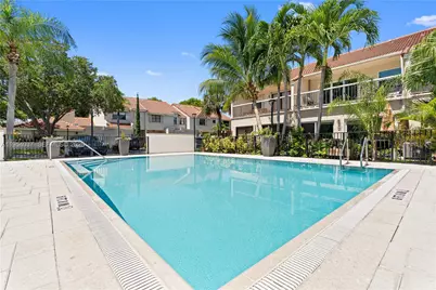 21200 Harbor Way #118-11, Aventura, FL 33180 - Photo 39