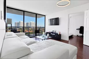 3675 N Country Club Dr, Aventura, FL 33180 - Photo 11