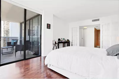 3675 N Country Club Dr #1102, Aventura, FL 33180 - Photo 13