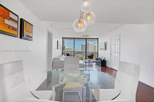 3675 N Country Club Dr, Aventura, FL 33180 - Photo 7