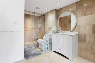 3675 N Country Club Dr, Aventura, FL 33180 - Photo 15