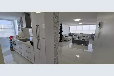 18041 Biscayne Blvd #1405, Aventura, FL 33160 - Photo 7