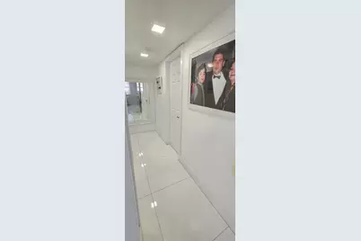 18041 Biscayne Blvd #1405, Aventura, FL 33160 - Photo 21