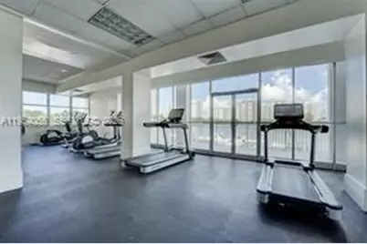 18041 Biscayne Blvd #1405, Aventura, FL 33160 - Photo 59