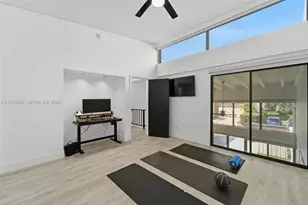 7855 SW 106th Ave, Miami, FL 33173 - Photo 19