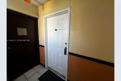 8075 NW 7th St #501, Miami, FL 33126 - Photo 3