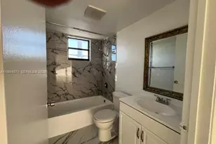 8075 NW 7th St, Miami, FL 33126 - Photo 13