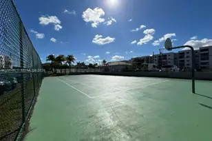 8075 NW 7th St, Miami, FL 33126 - Photo 25