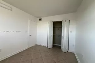 8075 NW 7th St, Miami, FL 33126 - Photo 19