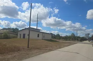 761 Bell Blvd, Lehigh Acres, FL 33974 - Photo 39