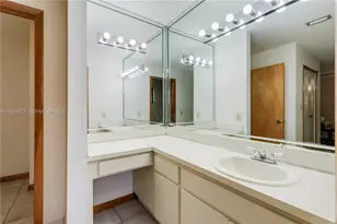 3895 SW 68th Ave, Miami, FL 33155 - Photo 7