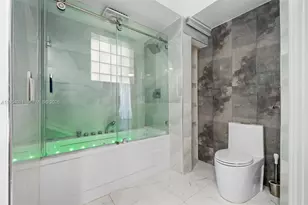 3255 NE 184th St, Aventura, FL 33160 - Photo 5