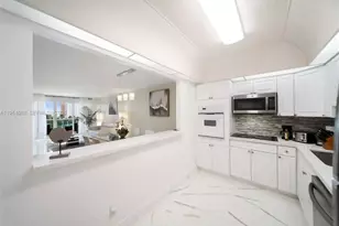 19370 Collins Ave, Sunny Isles Beach, FL 33160 - Photo 7