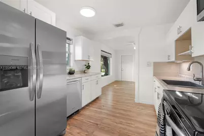 5771 SW 39th St, Davie, FL 33314 - Photo 13