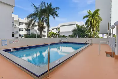 1345 Lincoln Rd #1006, Miami Beach, FL 33139 - Photo 23