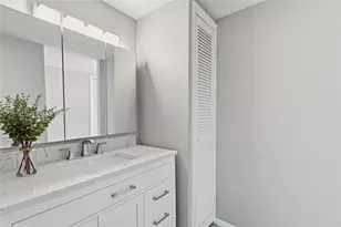 1345 Lincoln Rd, Miami Beach, FL 33139 - Photo 17